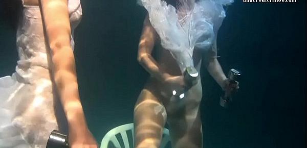 Polcharova and Siskina wet horny underwater lesbians